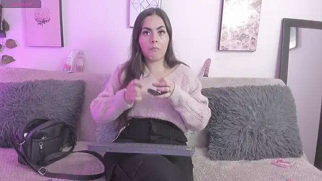 Snapshot of Murieel_69 chatting on January 2026 10:47:02 PM Murieel 69 online show from January 2026 10:47:02 PM