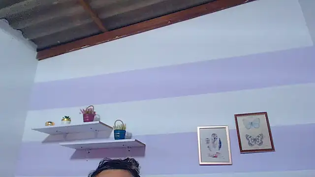 kimberlyvega online show from May 2026 05:20:01 PM