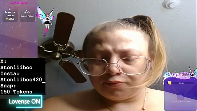 Snapshot of Stoniiiboo chatting on February 2025 01:21:02 PM Stoniiiboo online show from February 2025 01:21:02 PM