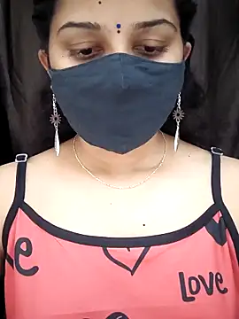 Snapshot of Angleannie chatting on November 2025 03:16:02 PM Angleannie online show from November 2025 03:16:02 PM