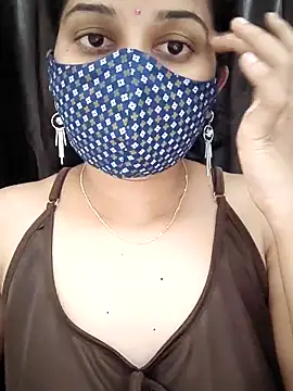 Snapshot of Angleannie chatting on November 2025 03:12:02 PM Angleannie online show from November 2025 03:12:02 PM