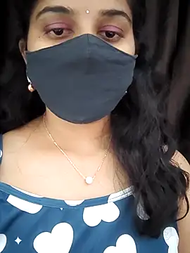 Snapshot of Angleannie chatting on December 2025 09:20:01 PM Angleannie online show from December 2025 09:20:01 PM