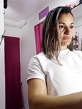 sweetfantasyy69 online show from May 2026 05:21:02 PM