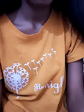 Snapshot of Kumkum_36 chatting on January 2025 07:22:01 AM Kumkum 36 online show from January 2025 07:22:01 AM