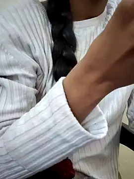 Snapshot of Kumkum_36 chatting on January 2025 08:04:01 AM Kumkum 36 online show from January 2025 08:04:01 AM