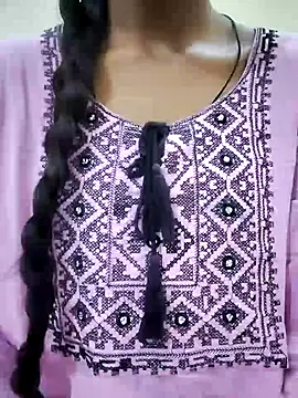 Snapshot of Kumkum_36 chatting on February 2025 04:37:01 AM Kumkum 36 online show from February 2025 04:37:01 AM