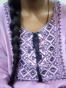 Snapshot of Kumkum_36 chatting on February 2025 10:54:02 AM Kumkum 36 online show from February 2025 10:54:02 AM