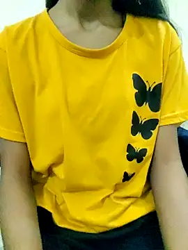 Snapshot of Kumkum_36 chatting on February 2025 11:43:02 AM Kumkum 36 online show from February 2025 11:43:02 AM