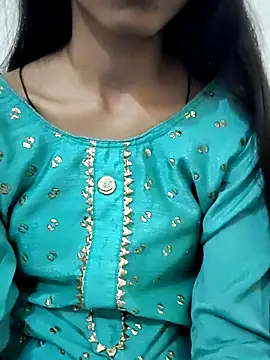 Snapshot of Kumkum_36 chatting on February 2025 03:43:02 AM Kumkum 36 online show from February 2025 03:43:02 AM