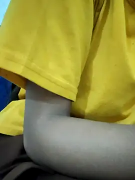 Snapshot of Kumkum_36 chatting on February 2025 11:09:02 AM Kumkum 36 online show from February 2025 11:09:02 AM