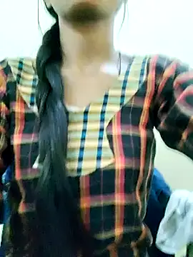 Snapshot of Kumkum_36 chatting on February 2025 08:18:01 AM Kumkum 36 online show from February 2025 08:18:01 AM