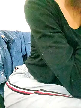 Snapshot of Kumkum_36 chatting on March 2025 08:02:01 AM Kumkum 36 online show from March 2025 08:02:01 AM