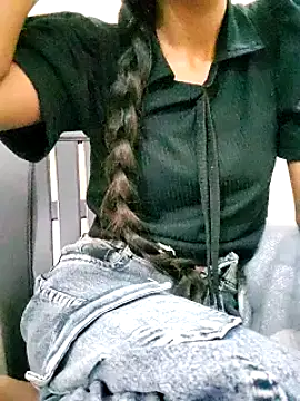 Snapshot of Kumkum_36 chatting on March 2025 10:55:01 AM Kumkum 36 online show from March 2025 10:55:01 AM