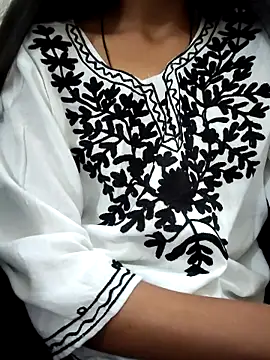 Snapshot of Kumkum_36 chatting on March 2025 11:05:01 AM Kumkum 36 online show from March 2025 11:05:01 AM