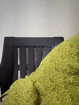 Snapshot of Kumkum_36 chatting on March 2025 05:03:01 AM Kumkum 36 online show from March 2025 05:03:01 AM