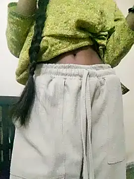 Snapshot of Kumkum_36 chatting on March 2025 11:38:01 AM Kumkum 36 online show from March 2025 11:38:01 AM