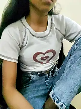 Snapshot of Kumkum_36 chatting on March 2025 08:37:02 AM Kumkum 36 online show from March 2025 08:37:02 AM