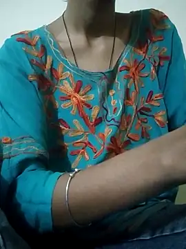 Snapshot of Kumkum_36 chatting on September 2025 04:57:01 AM Kumkum 36 online show from September 2025 04:57:01 AM