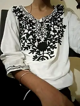 Snapshot of Kumkum_36 chatting on September 2025 05:09:02 AM Kumkum 36 online show from September 2025 05:09:02 AM