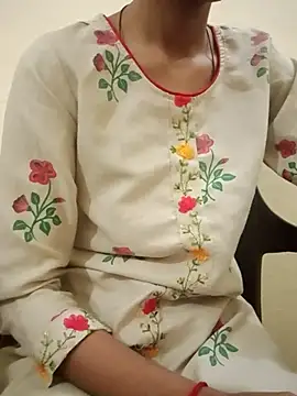 Snapshot of Kumkum_36 chatting on October 2025 04:43:02 AM Kumkum 36 online show from October 2025 04:43:02 AM