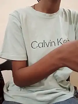 Snapshot of Kumkum_36 chatting on October 2025 04:24:02 AM Kumkum 36 online show from October 2025 04:24:02 AM