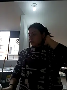 jessica gomez online show from September 2025 05:18:01 PM