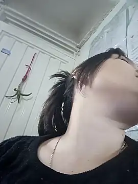 jessica gomez online show from October 2025 07:40:01 PM