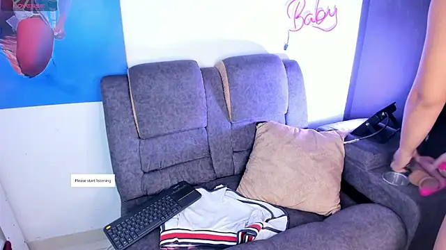 Snapshot of CandyRoxx1_ chatting on November 2025 05:13:01 PM CandyRoxx1 online show from November 2025 05:13:01 PM