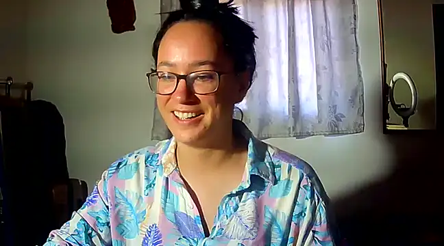 brittanycheeks online show from December 2024 07:56:02 PM