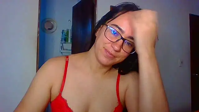 brittanycheeks online show from February 2025 10:00:01 PM