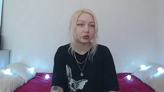 Emily hardcore online show from July 2026 11:20:01 PM