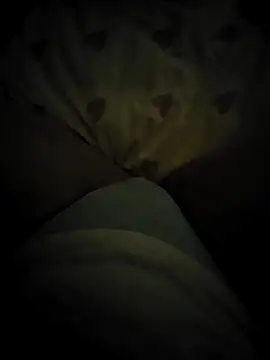 Snapshot of guess1270 chatting on November 2025 11:08:02 PM guess1270 online show from November 2025 11:08:02 PM