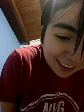 abrilwilliam  online show from December 2024 12:35:01 AM