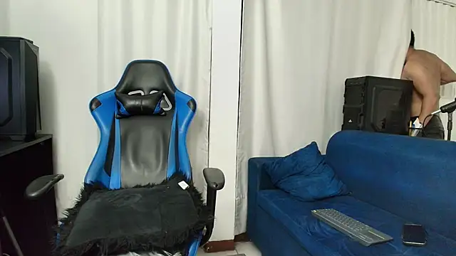 hott dicks online show from July 2026 01:55:02 AM