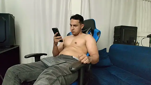 hott dicks online show from July 2026 01:21:01 AM