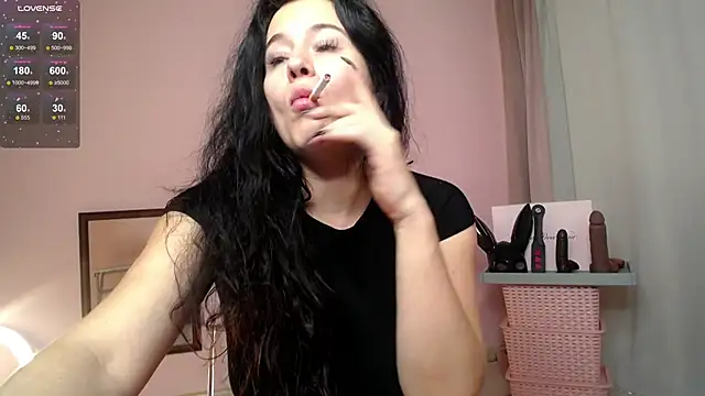 Snapshot of Nastybambi chatting on November 2025 07:54:01 AM Nastybambi online show from November 2025 07:54:01 AM