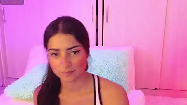 Snapshot of Yues050600 chatting on December 2024 12:40:02 AM Yues050600 online show from December 2024 12:40:02 AM