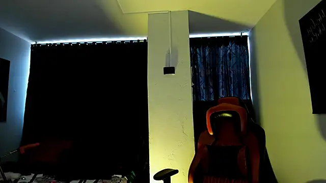 Snapshot of martina_foxy_ chatting on February 2025 03:27:01 PM martina foxy online show from February 2025 03:27:01 PM