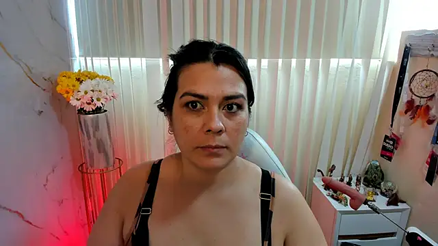 Snapshot of martina_foxy_ chatting on February 2025 06:30:02 PM martina foxy online show from February 2025 06:30:02 PM