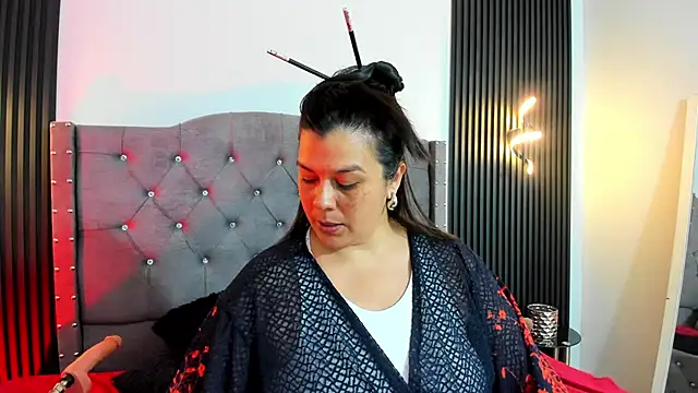 Snapshot of martina_foxy_ chatting on September 2025 12:05:01 PM martina foxy online show from September 2025 12:05:01 PM