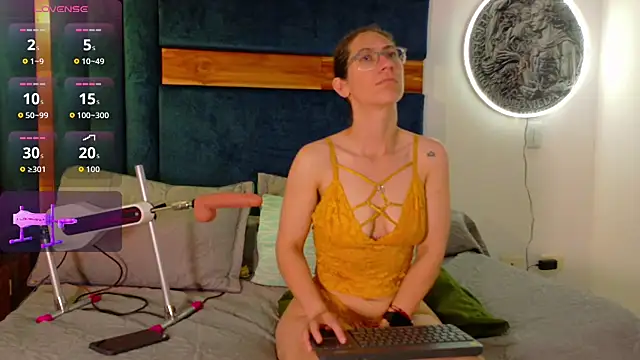 Snapshot of Andromeda-jade chatting on December 2025 03:58:02 AM Andromeda-jade online show from December 2025 03:58:02 AM