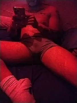 Woofer dick online show from December 2025 04:42:02 AM