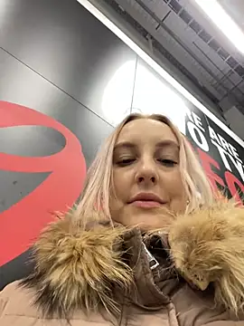 MerlinDave online show from December 2024 04:54:02 AM