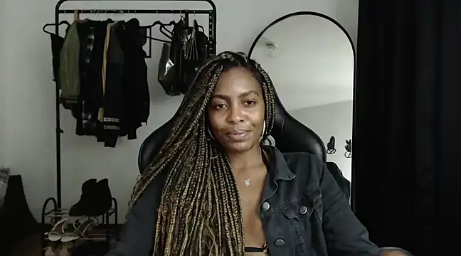 marisilva br online show from January 2025 01:37:02 AM