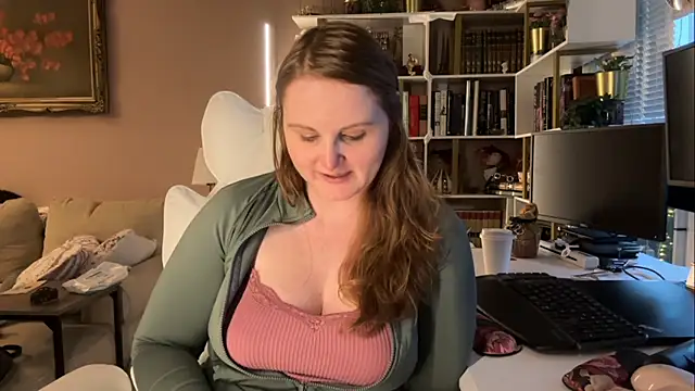 GingerSnap33 online show from January 2025 12:18:01 AM