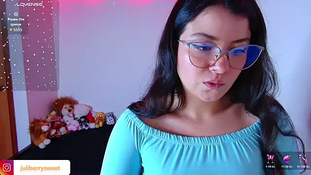 juli05star20 online show from November 2025 08:36:02 PM