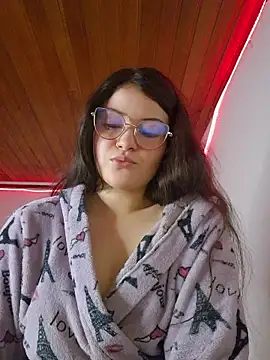 juli05star20 online show from March 2026 02:34:02 AM