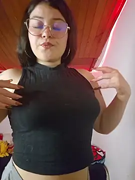 juli05star20 online show from April 2026 04:46:01 AM