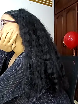 Snapshot of XMara chatting on February 2025 07:02:01 PM XMara online show from February 2025 07:02:01 PM