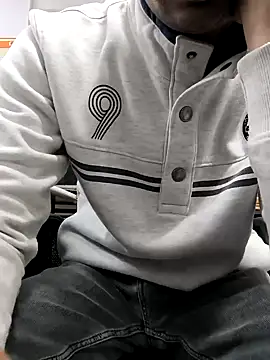 Snapshot of toxicboy121212 chatting on December 2024 01:22:01 PM toxicboy121212 online show from December 2024 01:22:01 PM